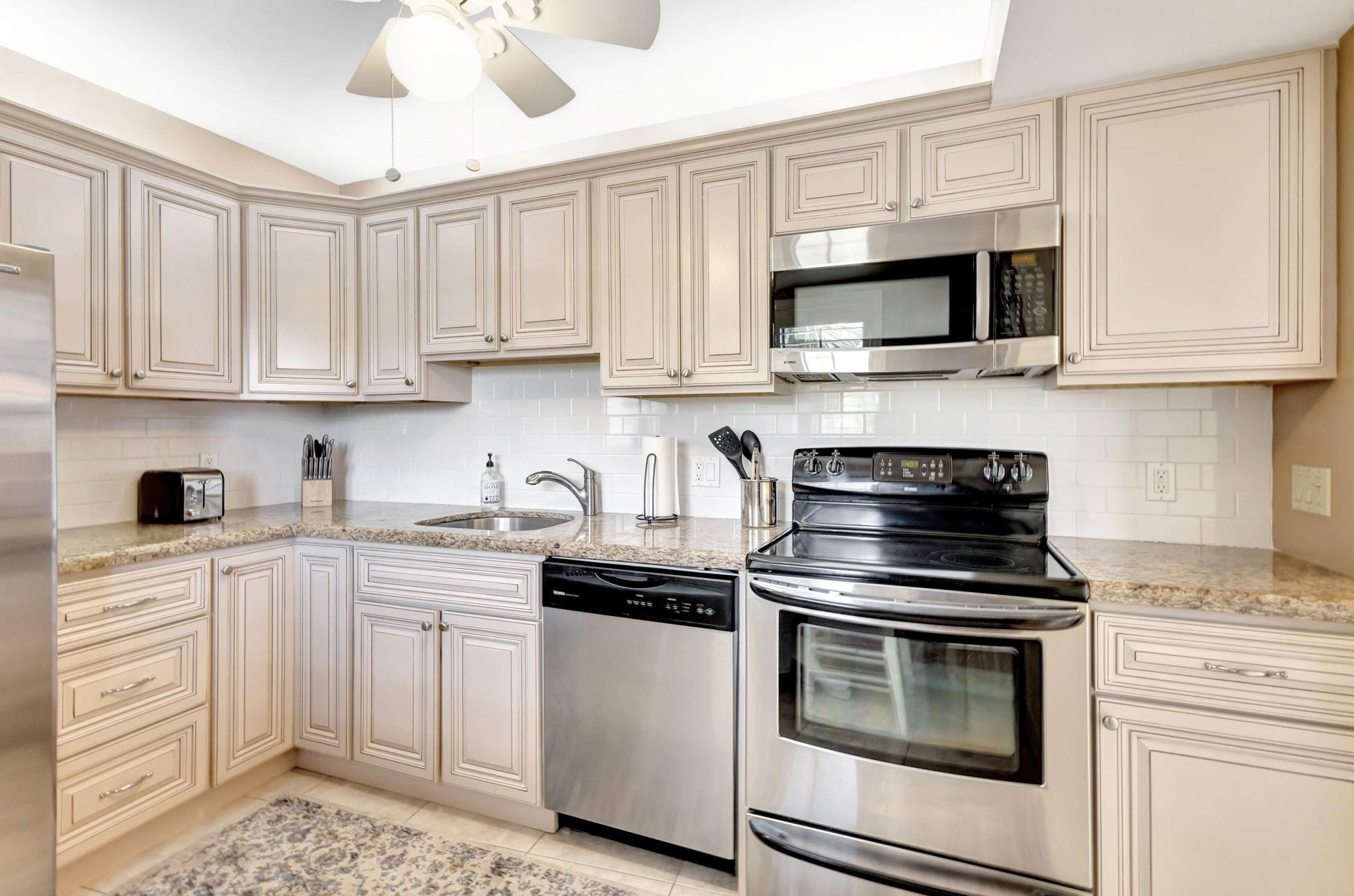 400 Ocean Trail Way 209