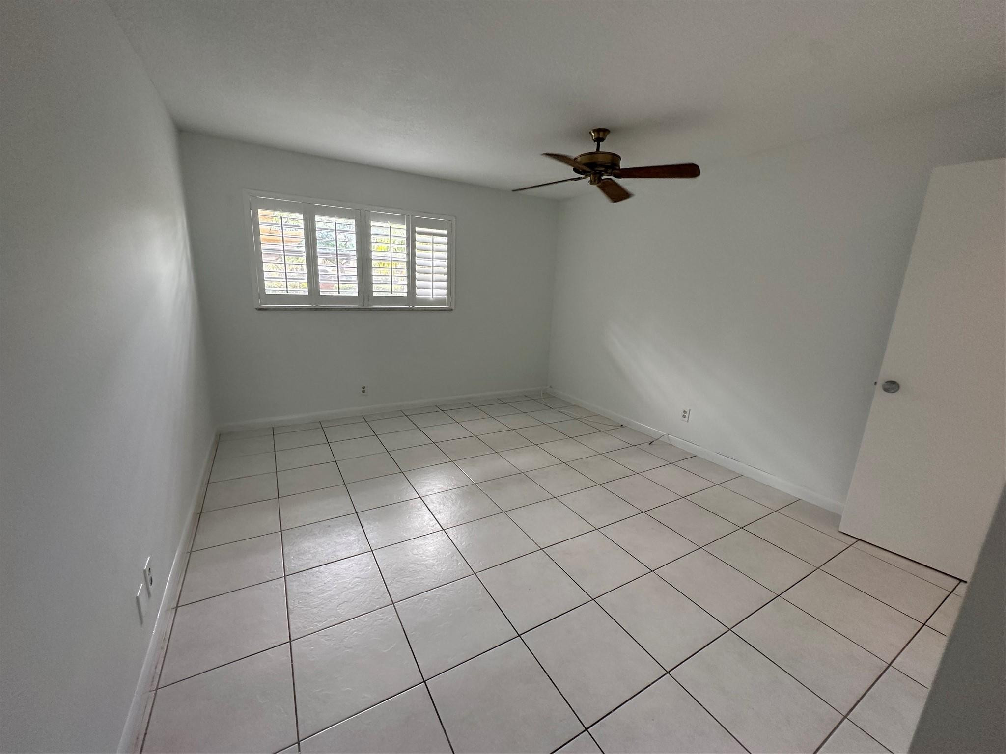 4100 Crystal Lake Drive 109