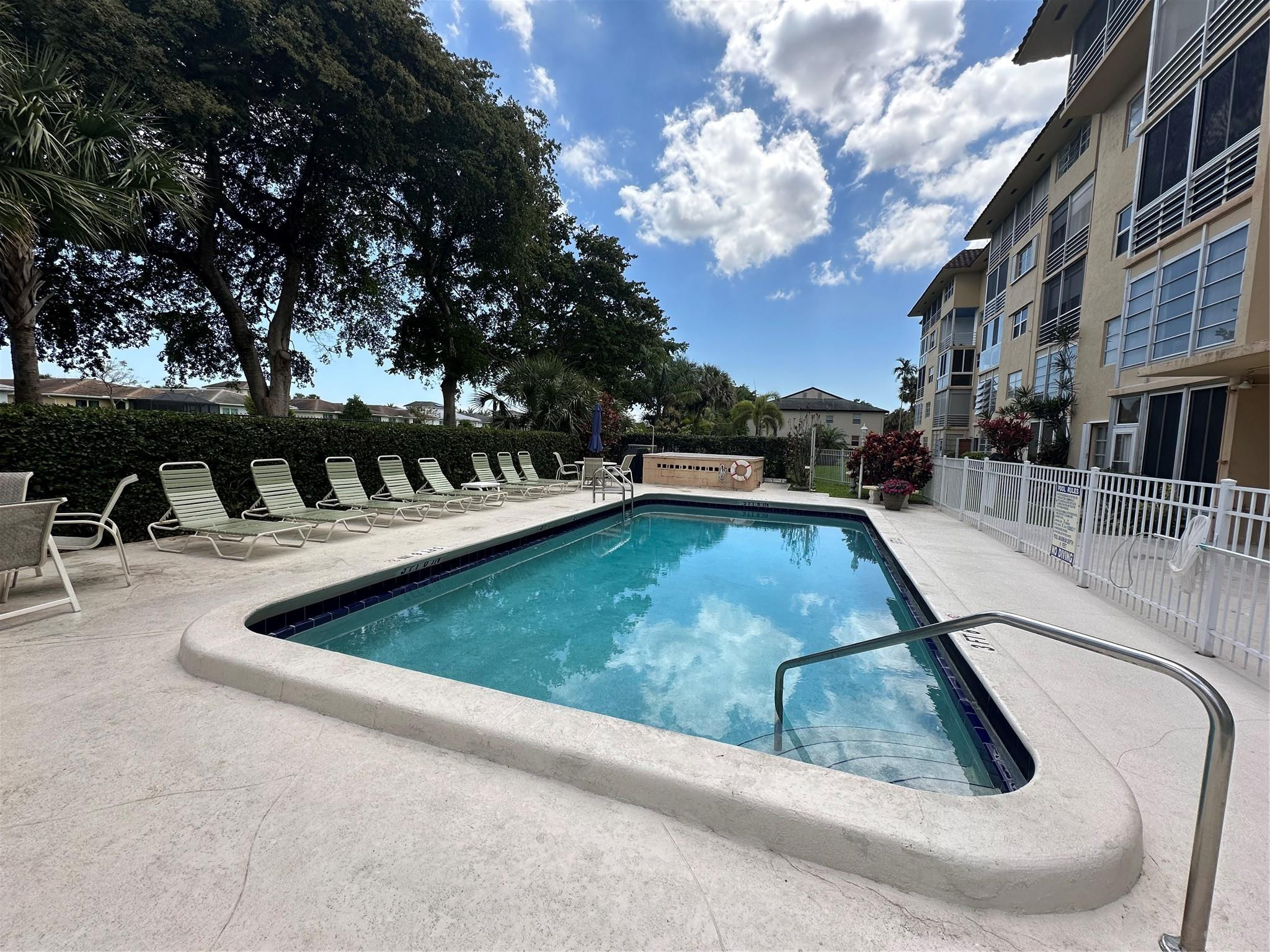 4100 Crystal Lake Drive 109