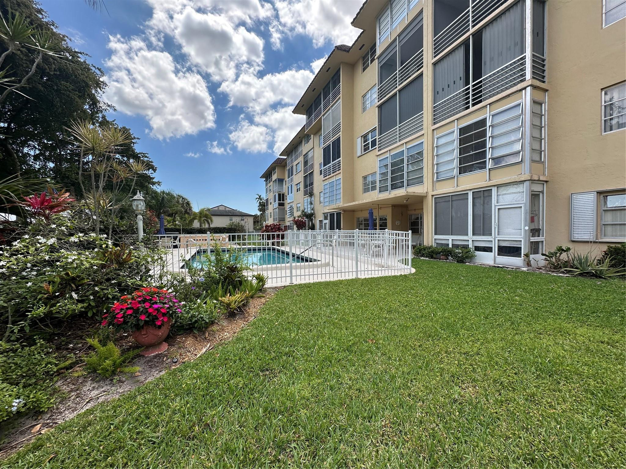 4100 Crystal Lake Drive 109