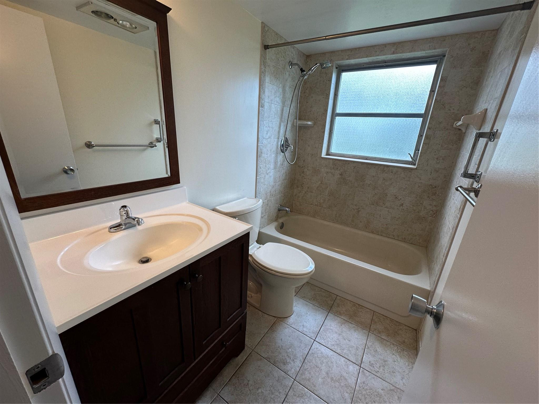 4100 Crystal Lake Drive 109