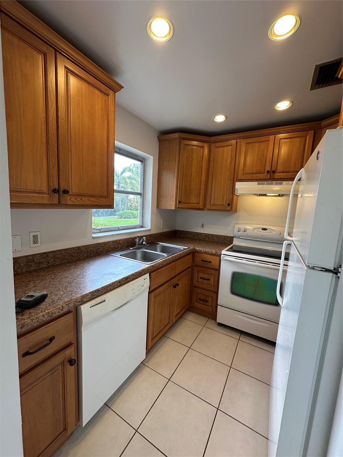 4100 Crystal Lake Drive 109
