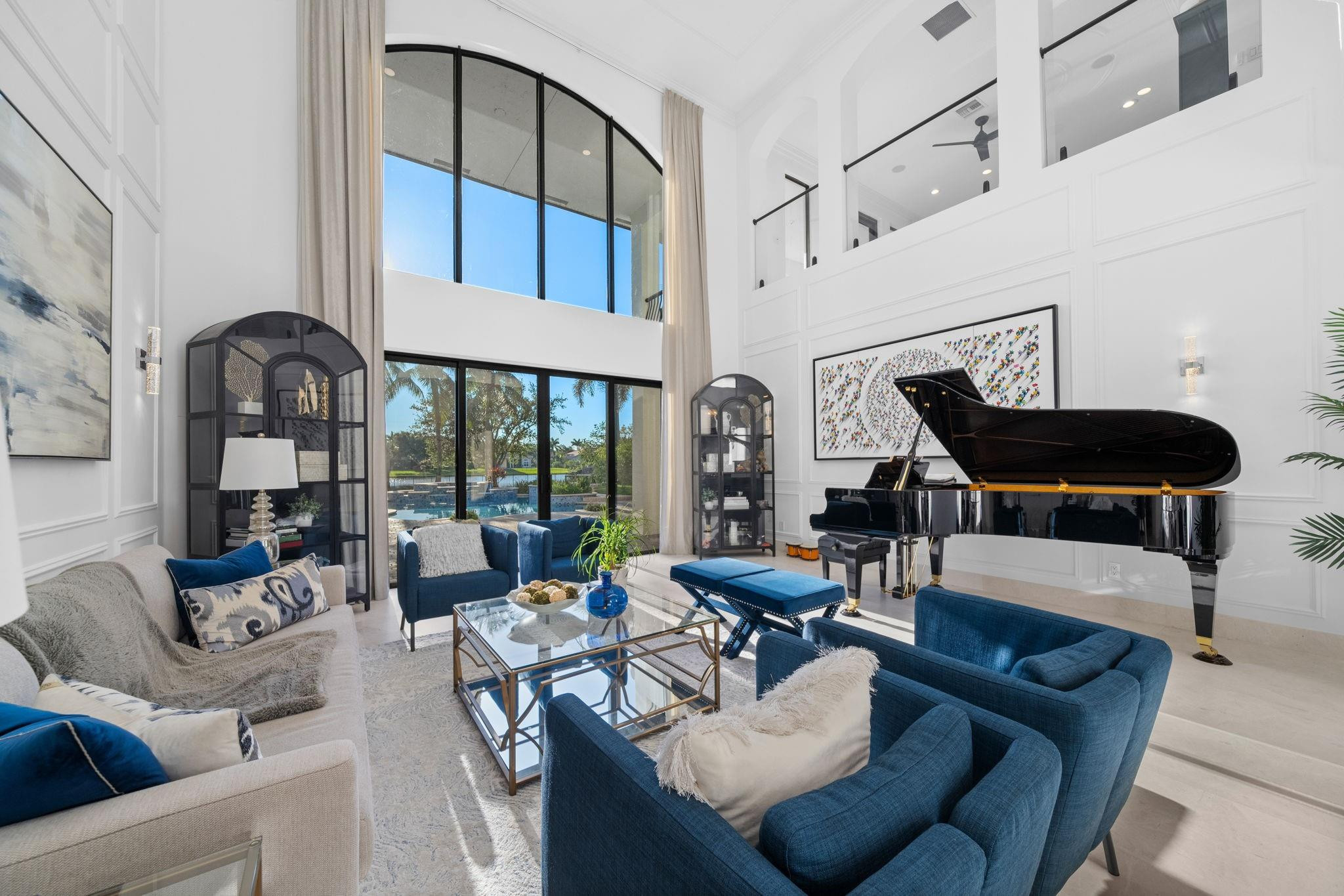 3747 Saratoga Lane