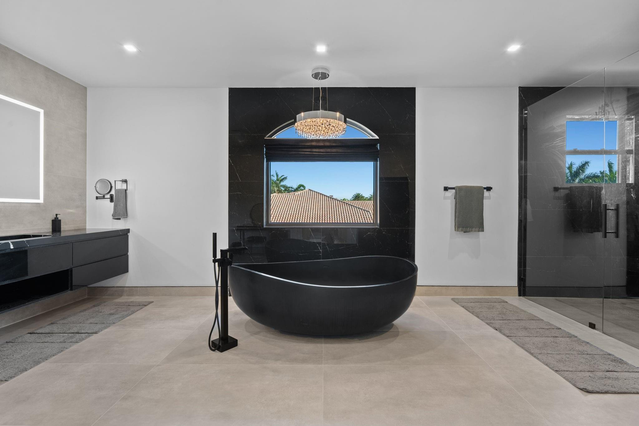 3747 Saratoga Lane