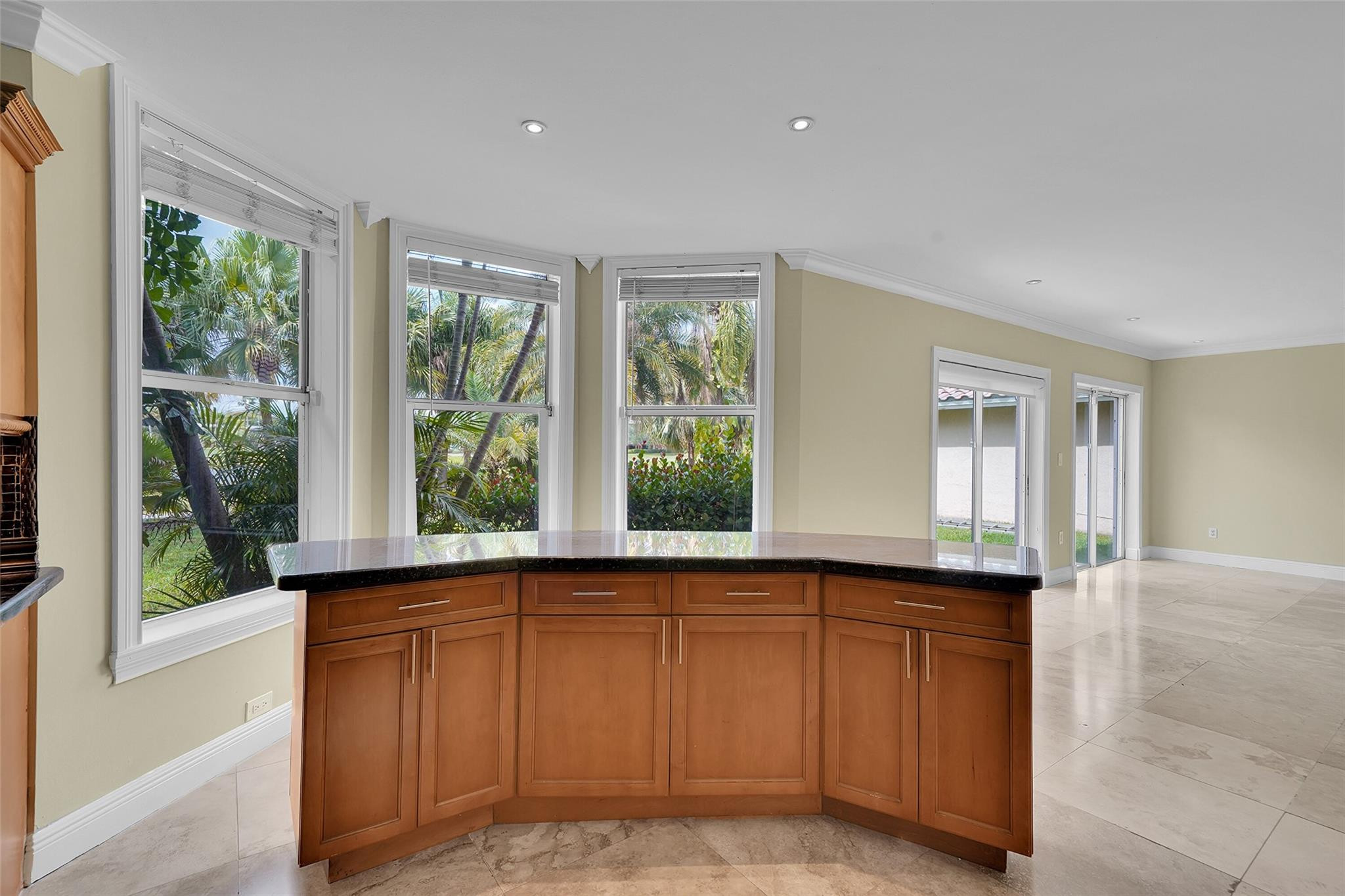 16250 La Costa Dr