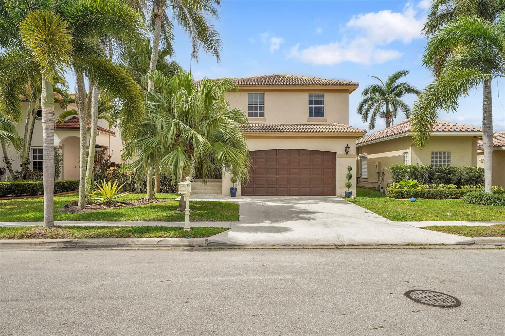 16250 La Costa Dr