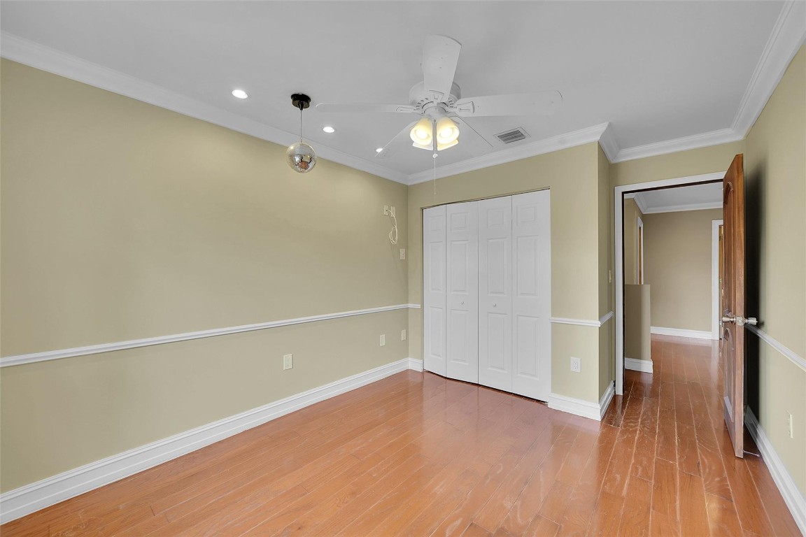 16250 La Costa Dr