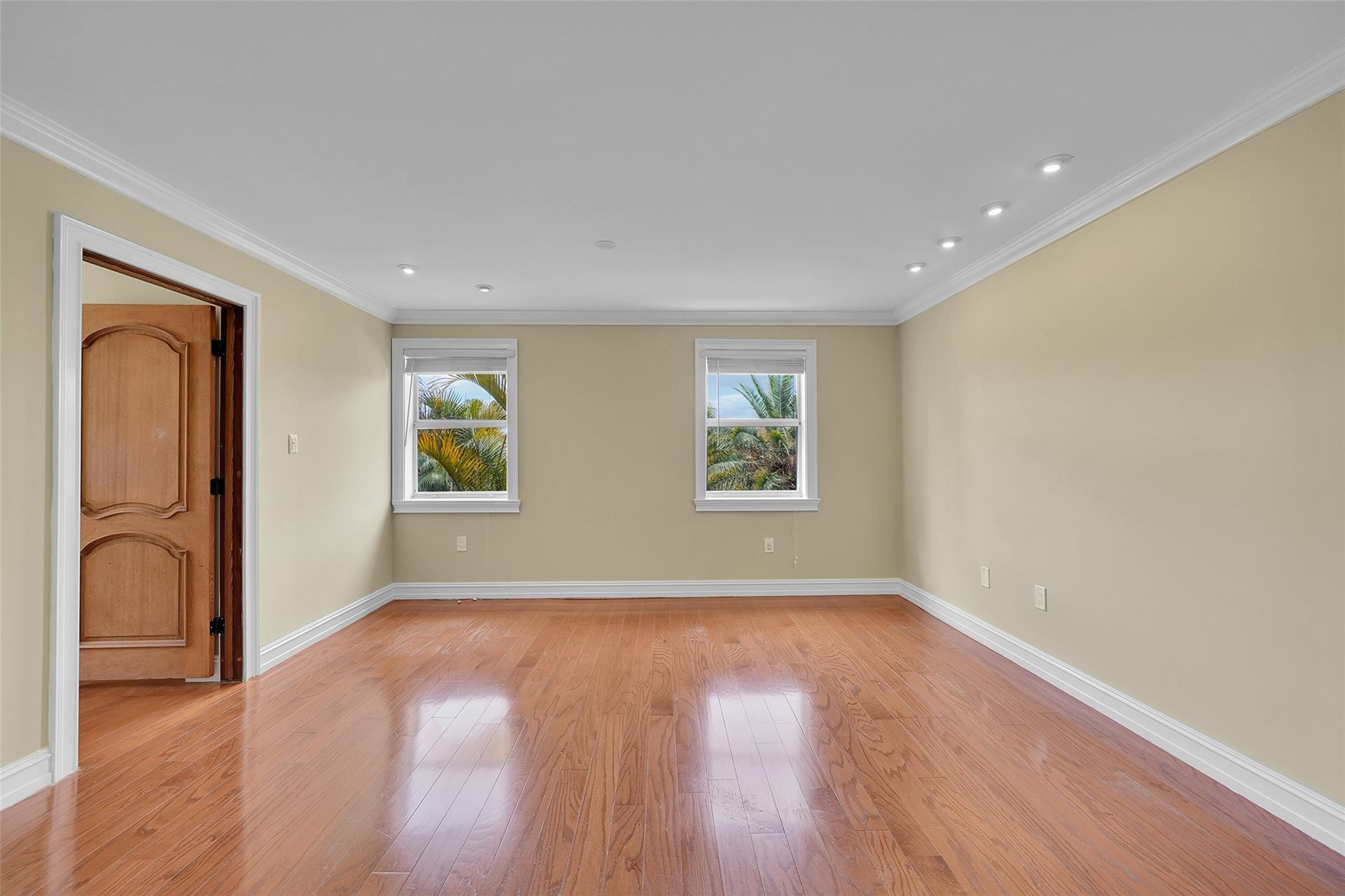 16250 La Costa Dr