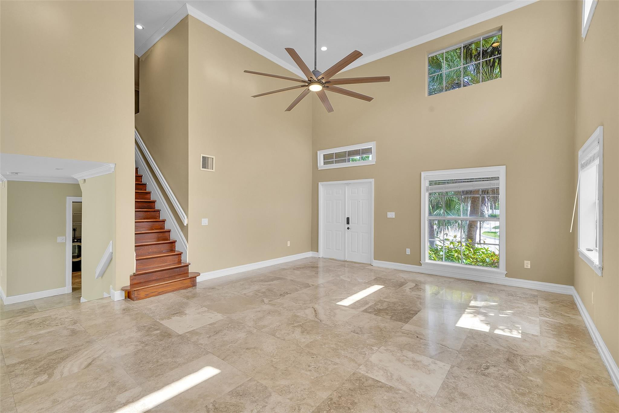 16250 La Costa Dr