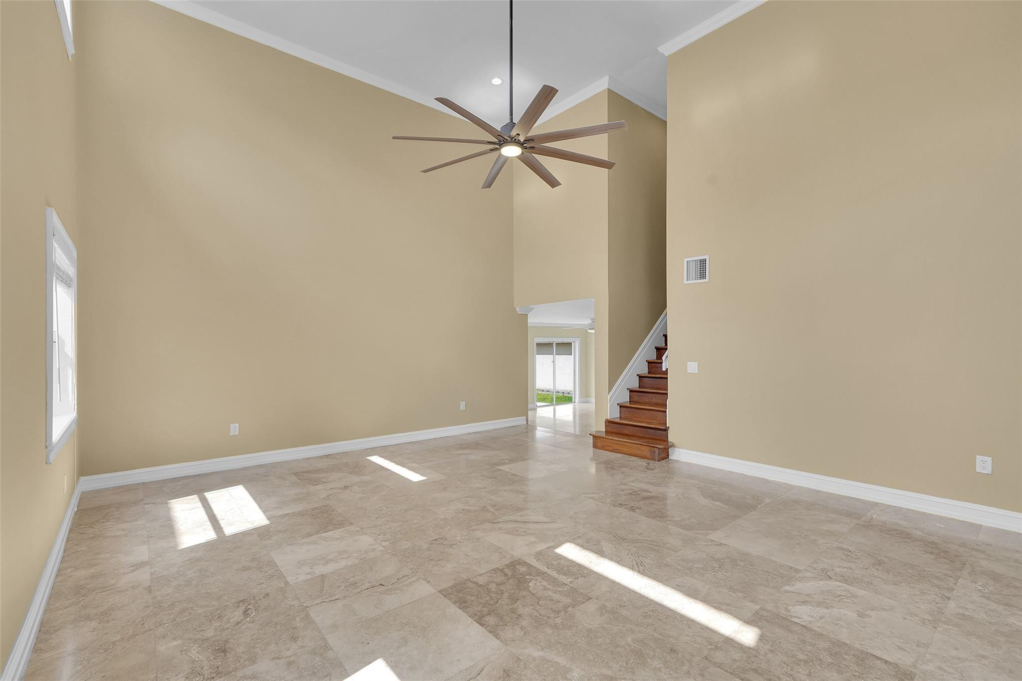 16250 La Costa Dr