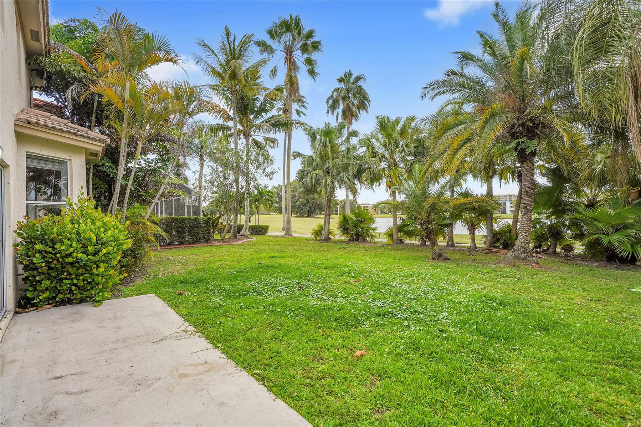 16250 La Costa Dr