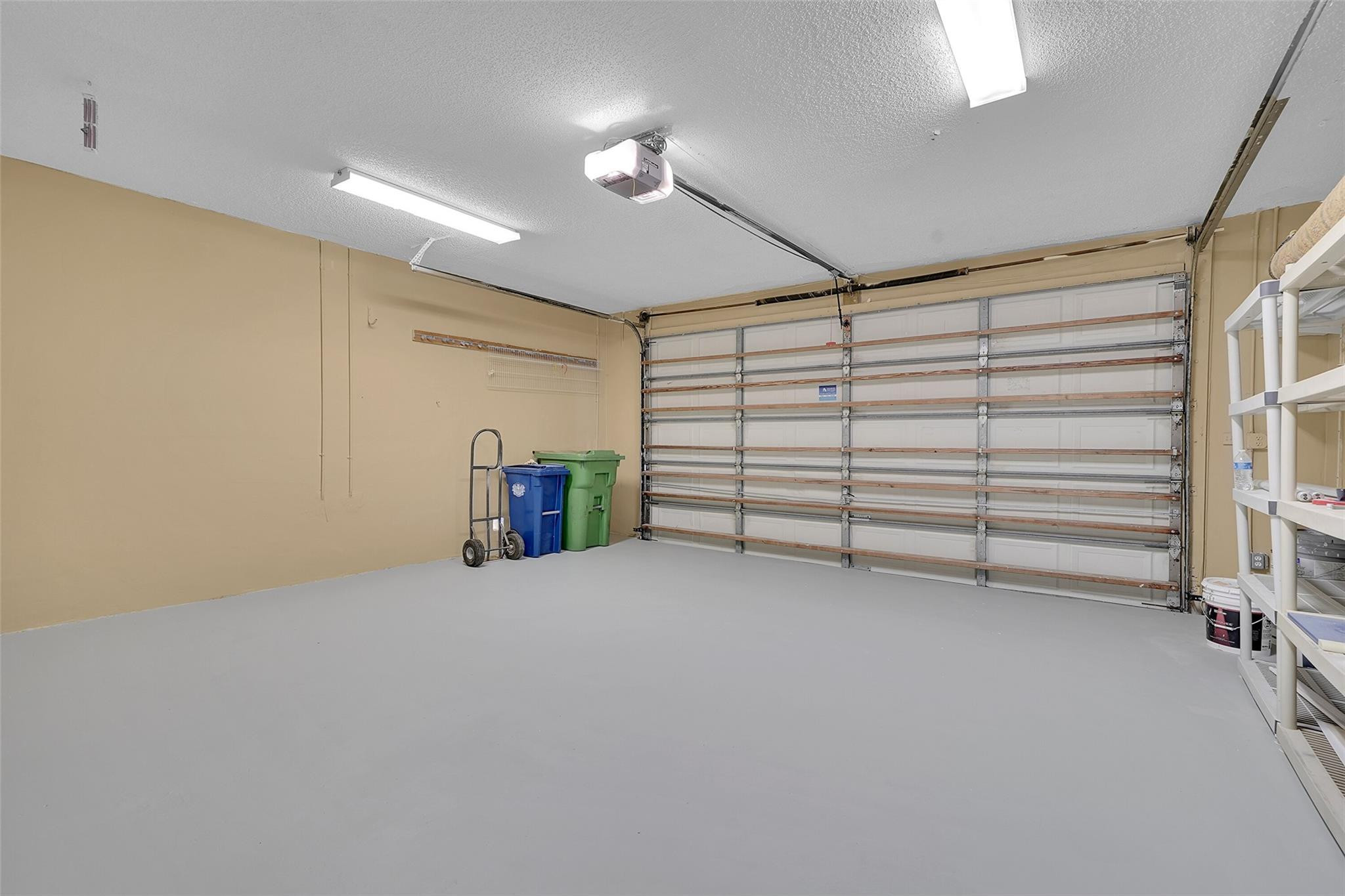 16250 La Costa Dr