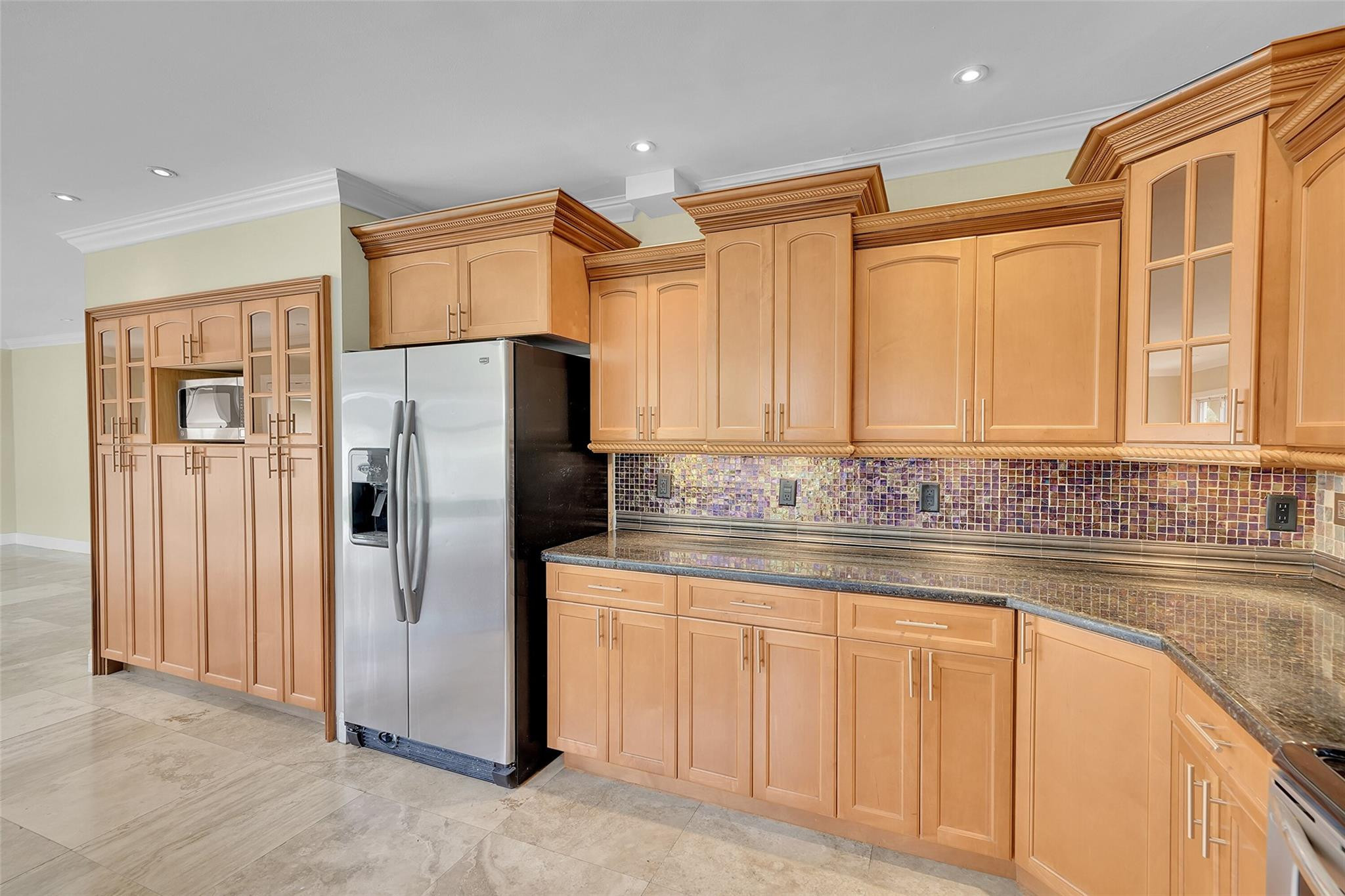 16250 La Costa Dr
