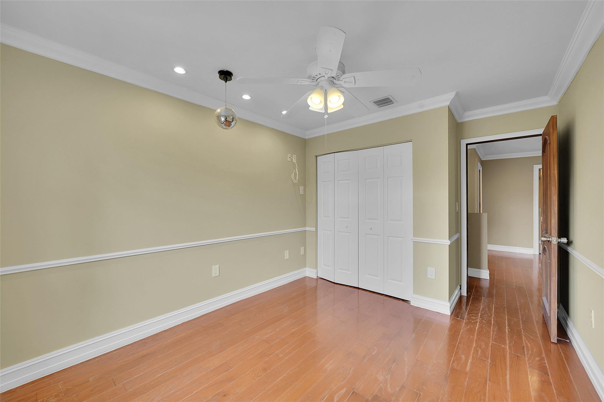 16250 La Costa Dr
