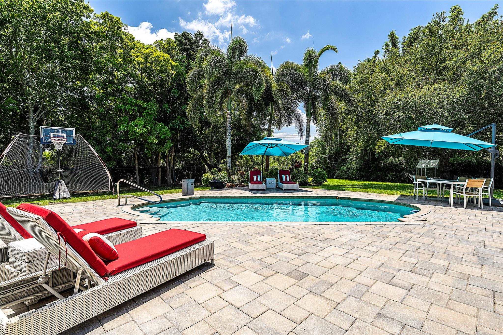 1602 SW 150th Terrace