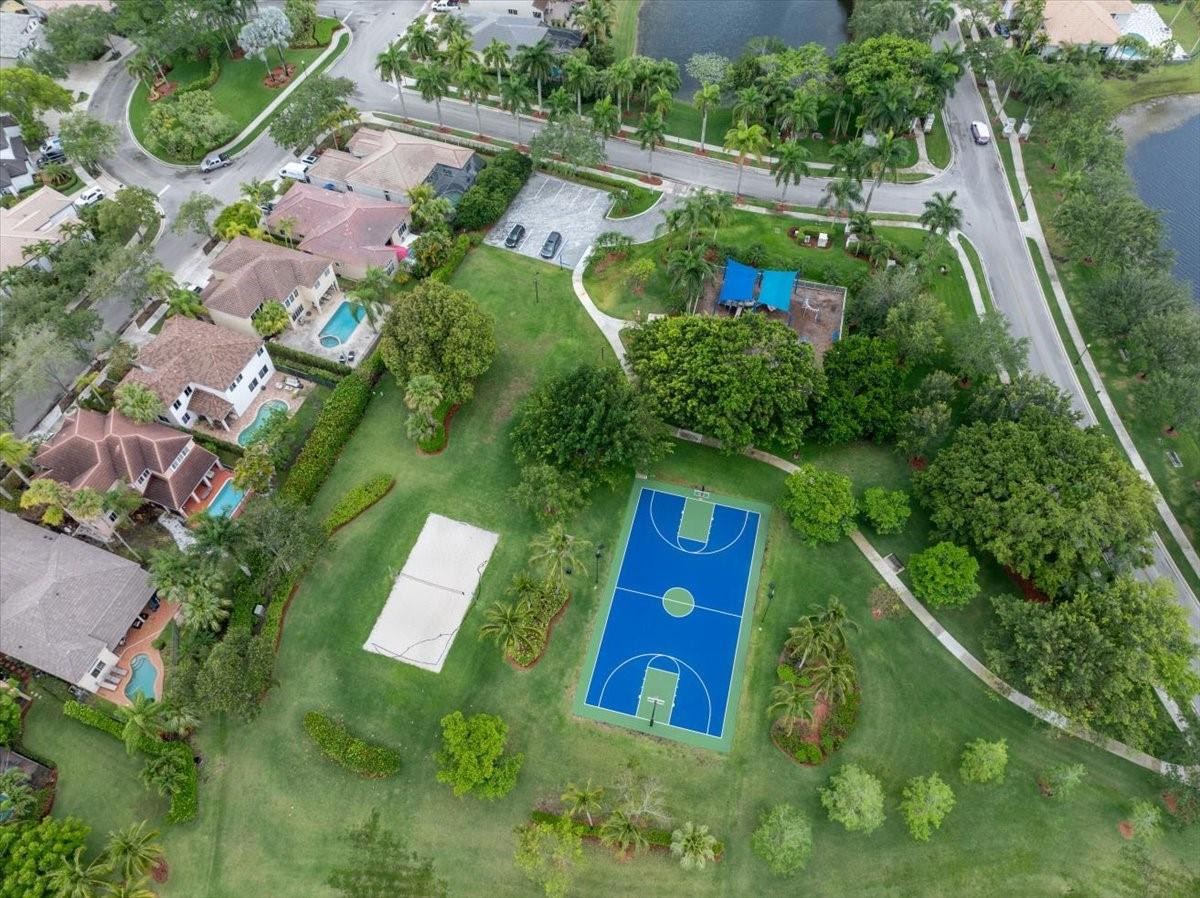 1137 Ginger Circle