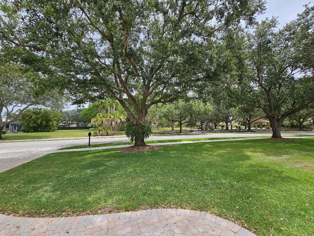 3751 SW 106th Terrace