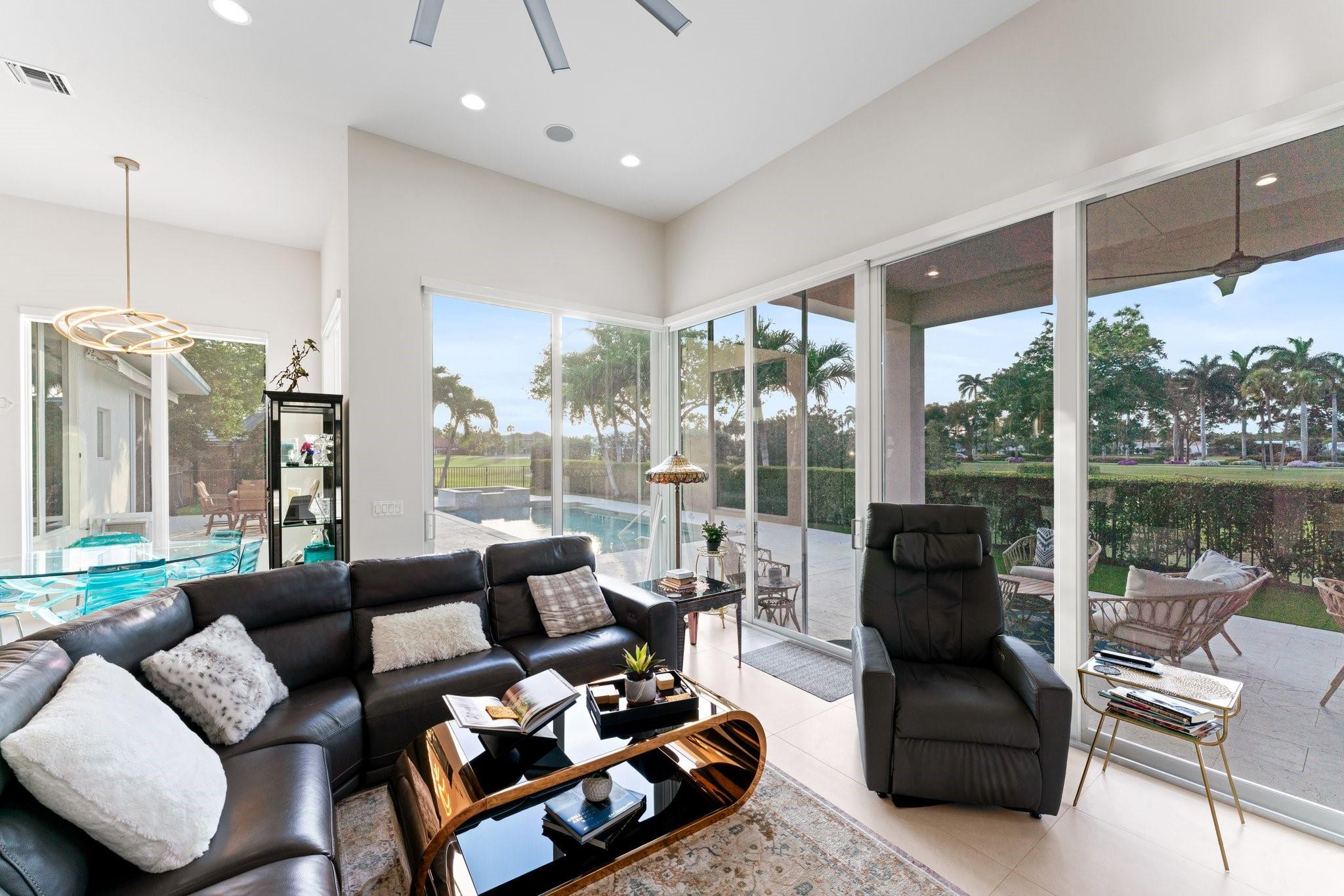 4689 Tree Fern Drive