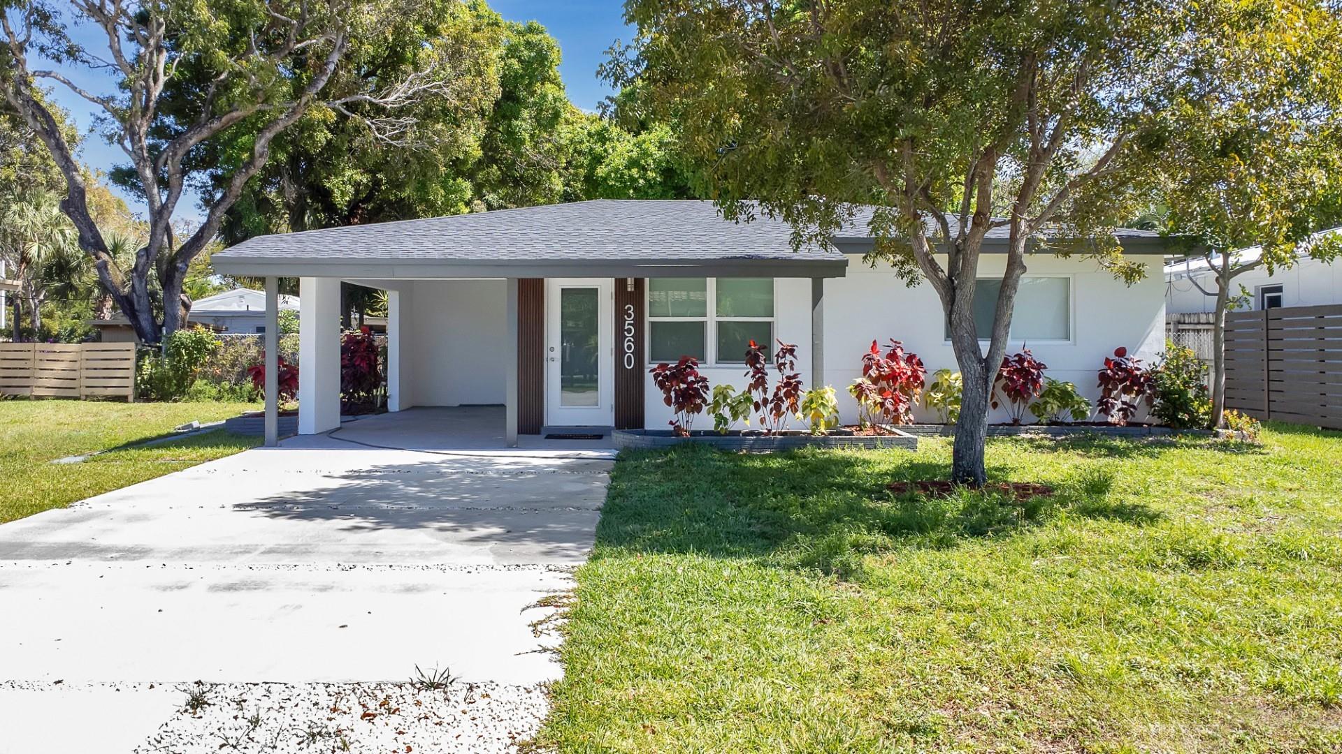 3560 NE 13th Ave