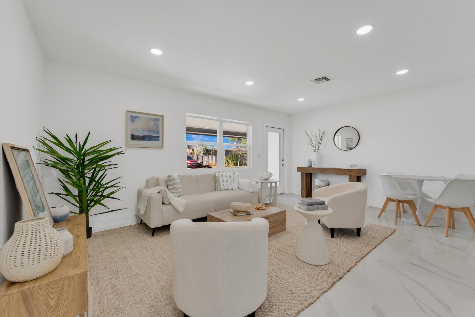 3560 NE 13th Ave
