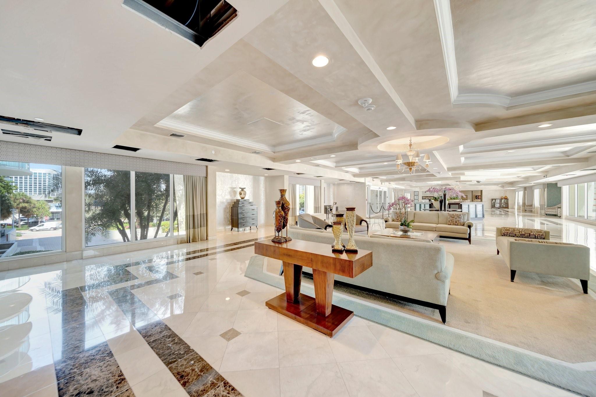 3400 Galt Ocean Dr 407S