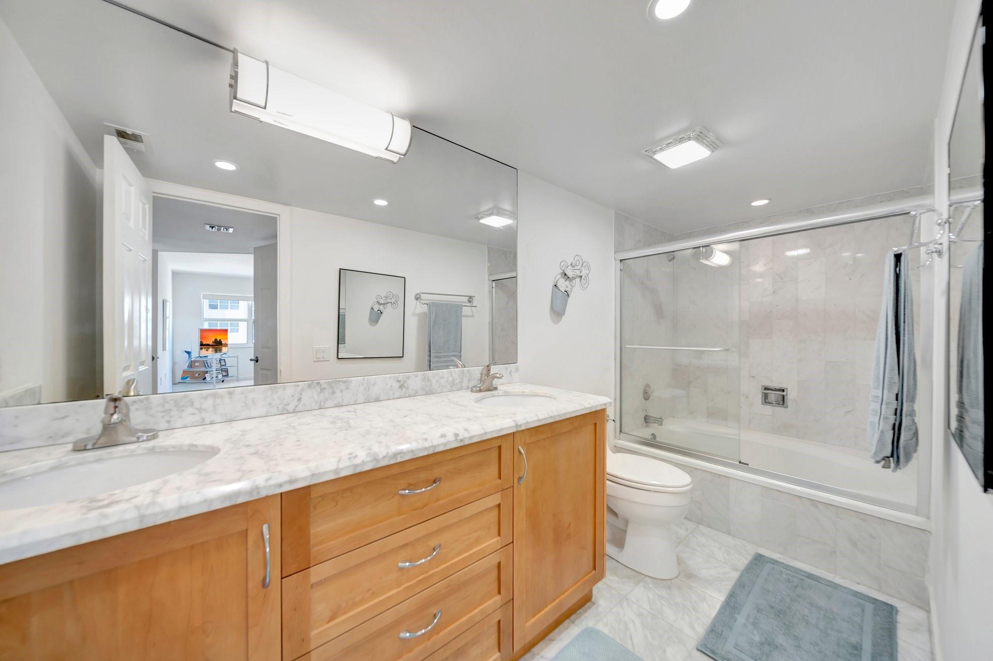 3400 Galt Ocean Dr 407S