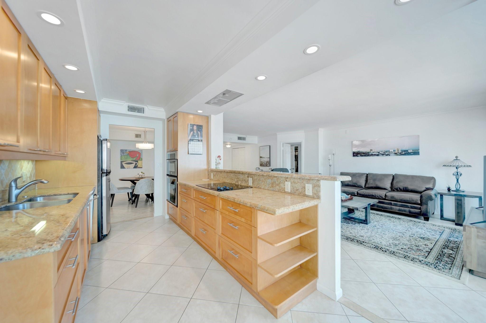 3400 Galt Ocean Dr 407S