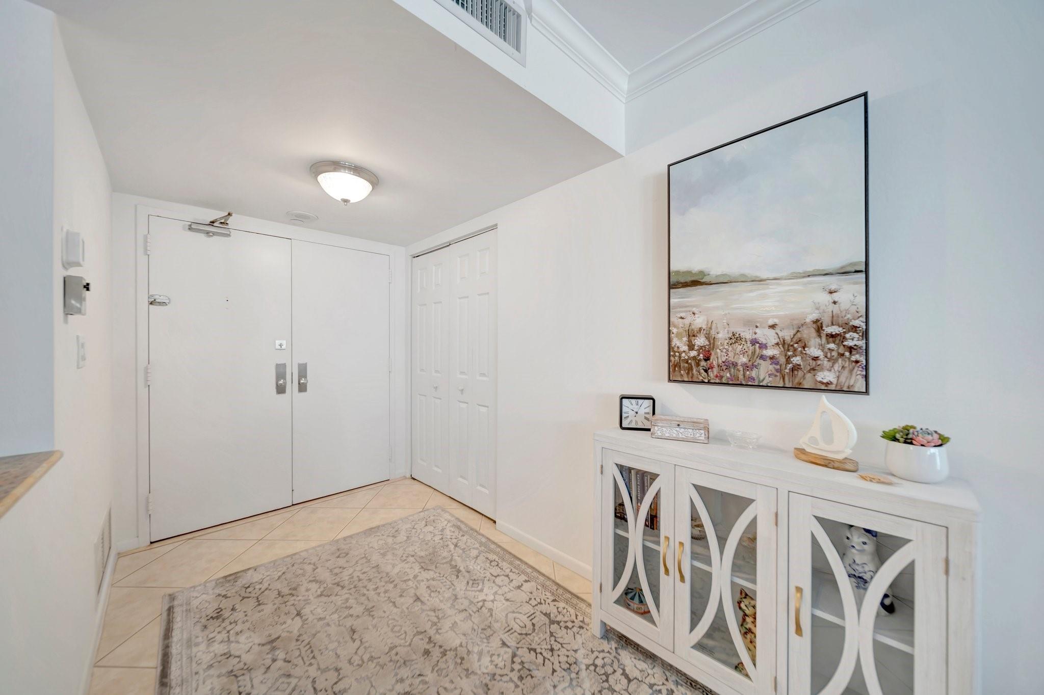 3400 Galt Ocean Dr 407S