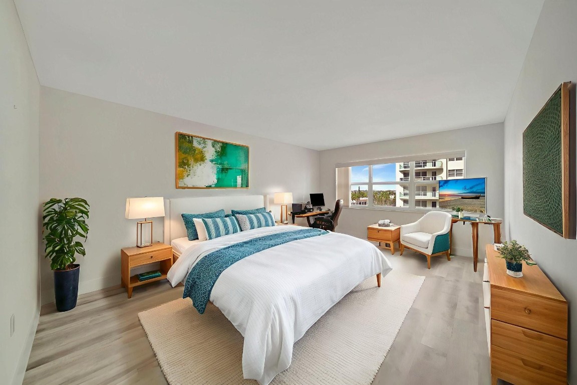 3400 Galt Ocean Dr 407S