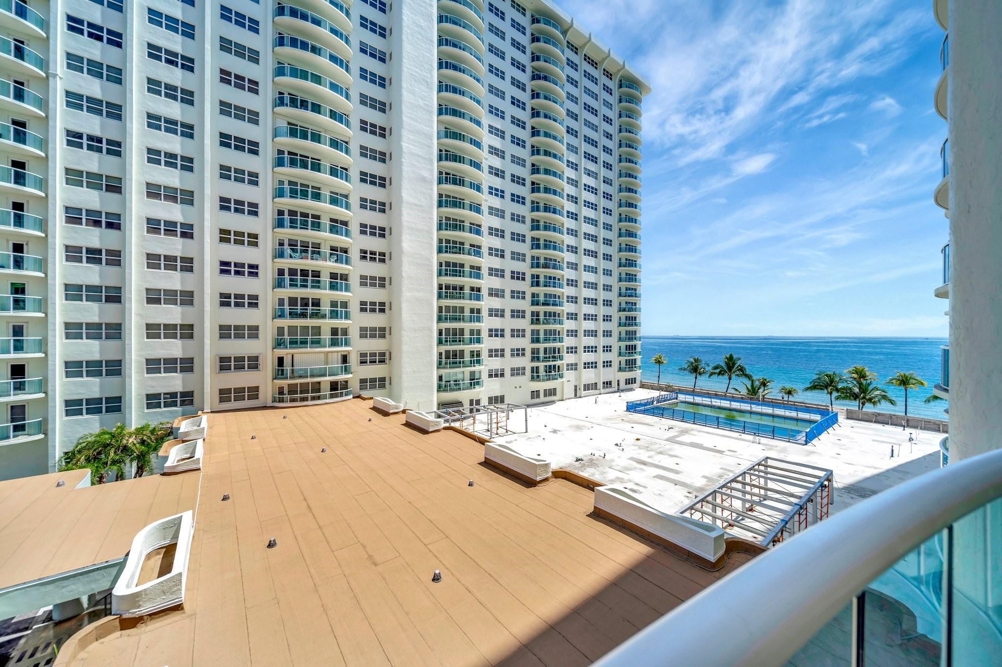 3400 Galt Ocean Dr 407S