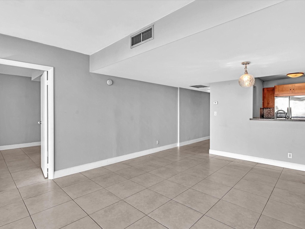 20379 W Country Club Drive 540