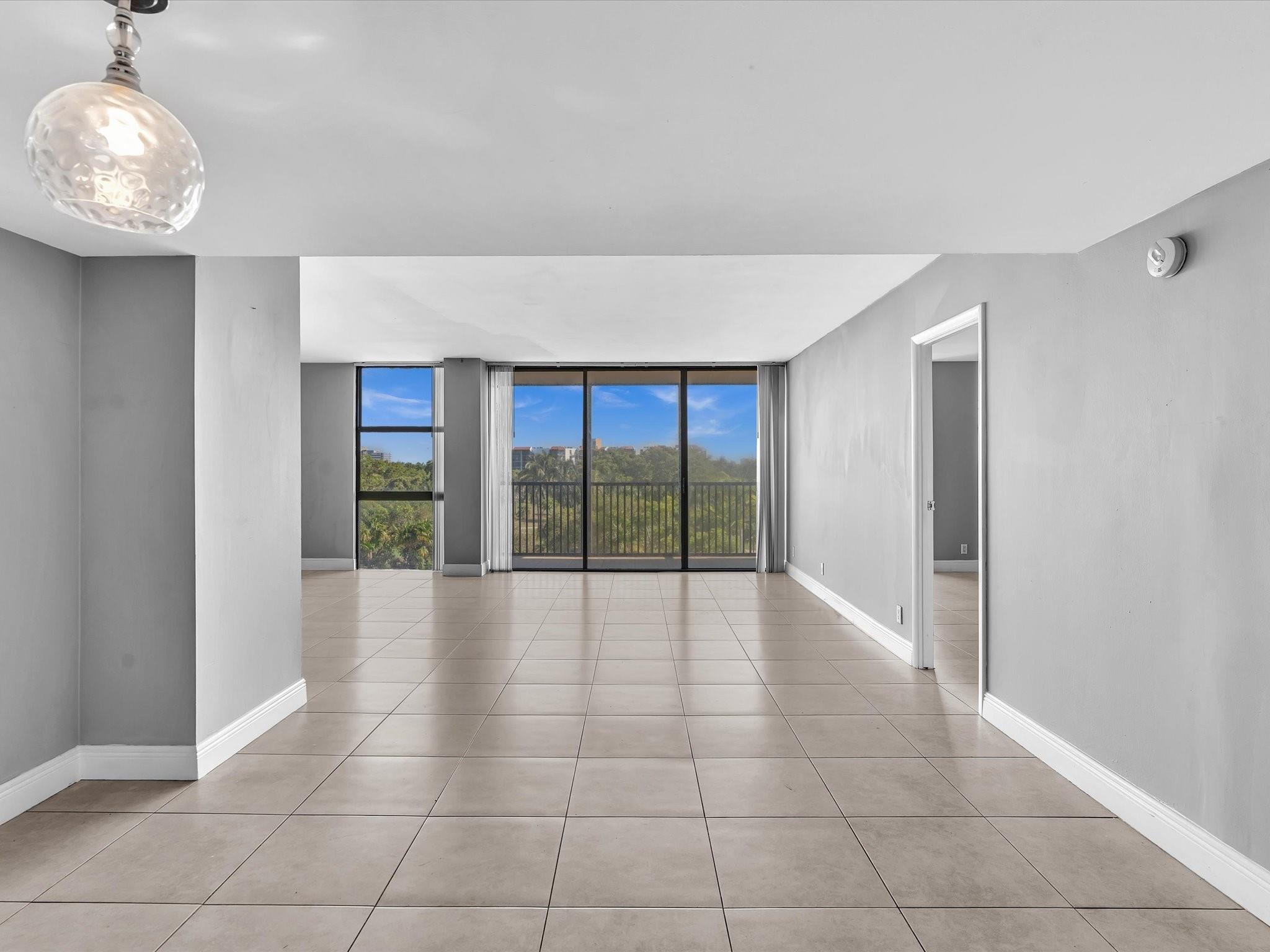 20379 W Country Club Dr 540