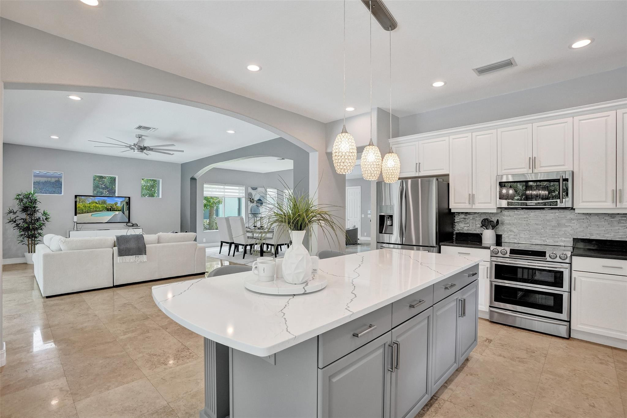 8050 NW 126th Ter
