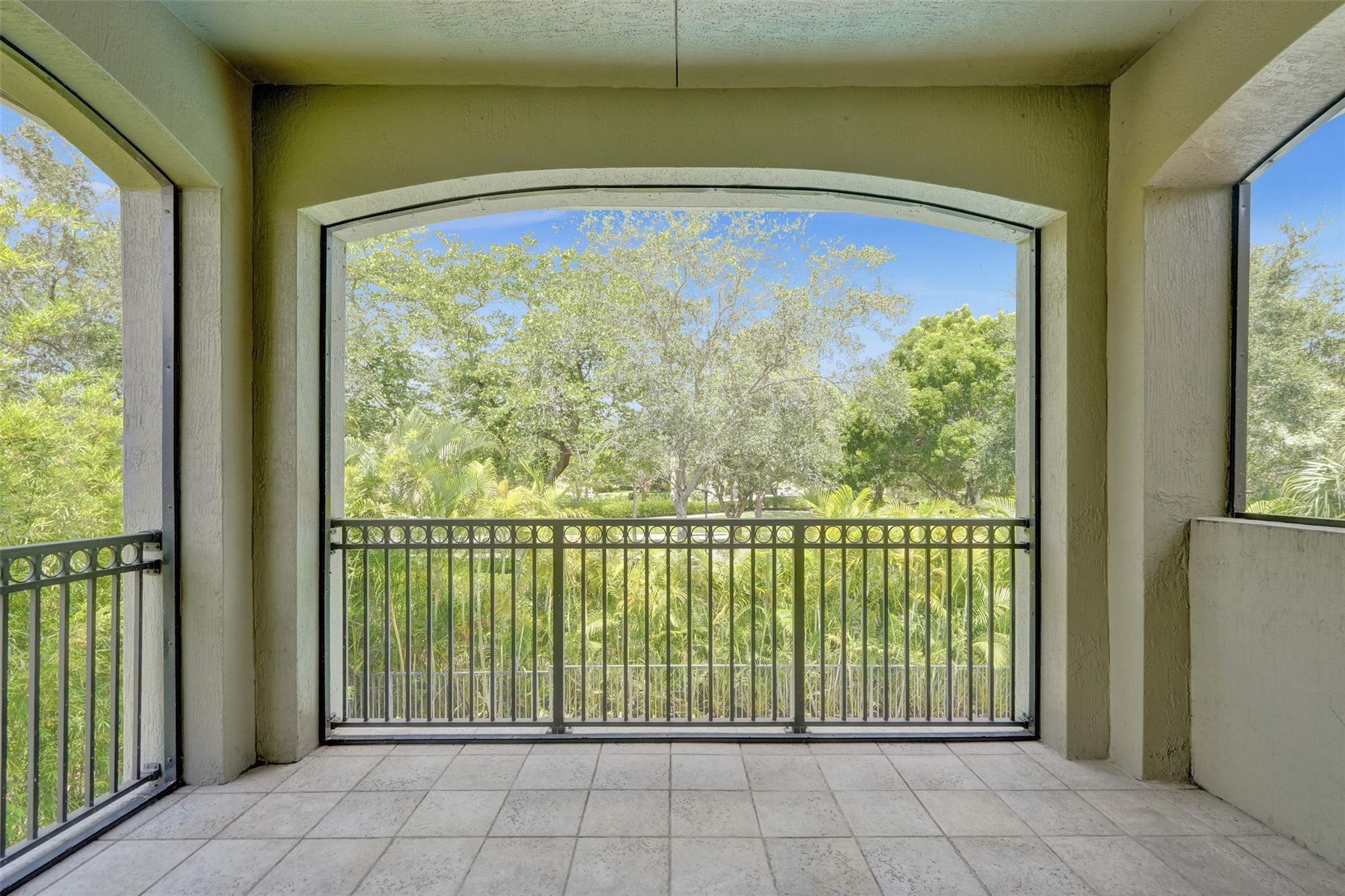 8050 NW 126th Ter