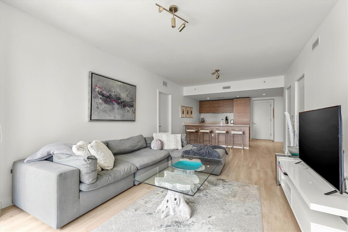 1300 S Miami Ave 1102