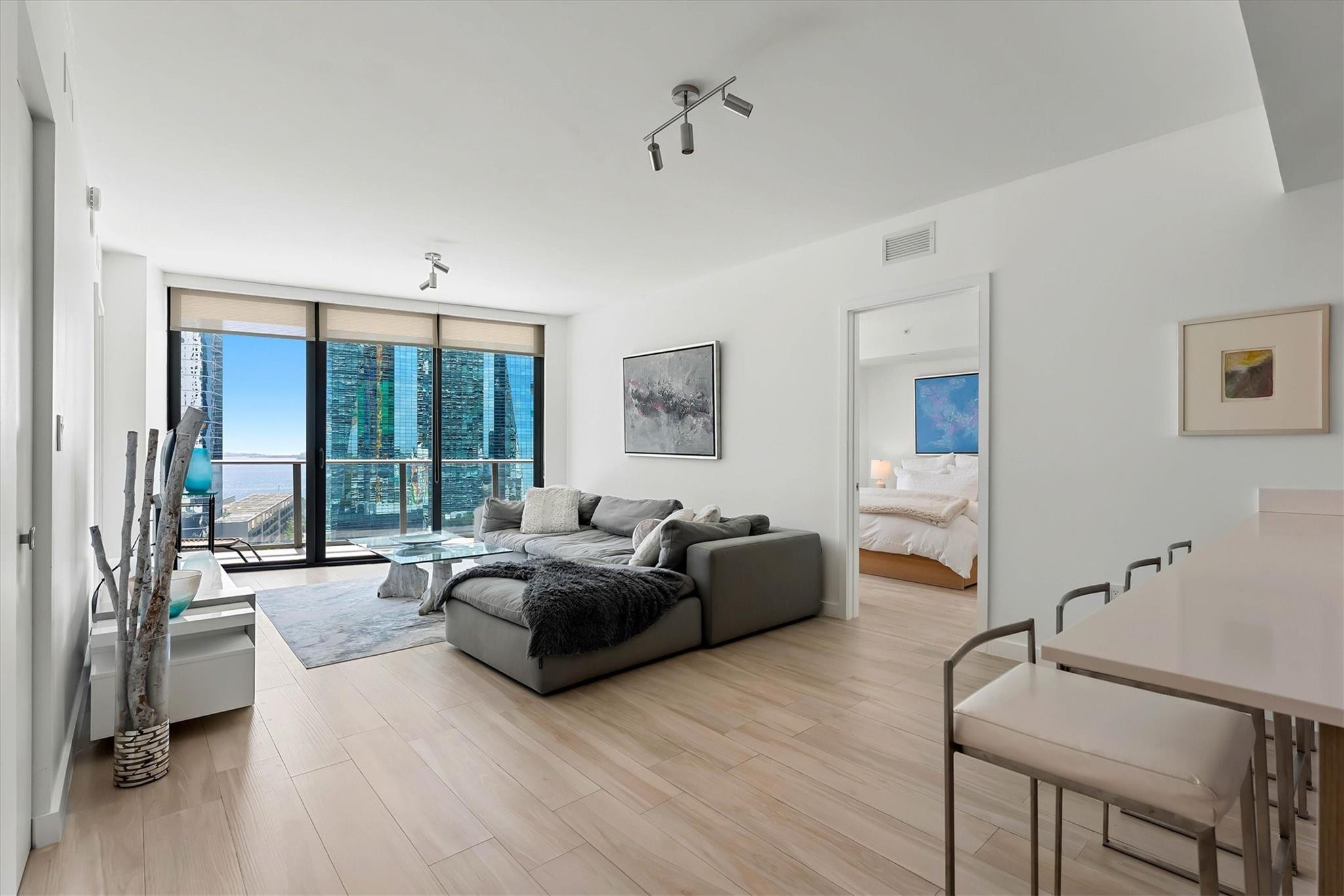 1300 S Miami Ave 1102