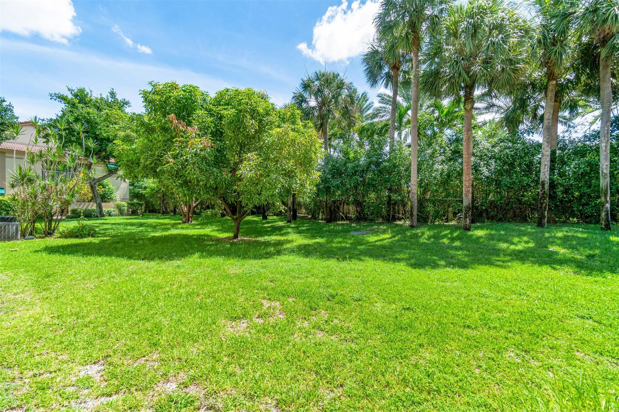 6510 Via Regina 6510