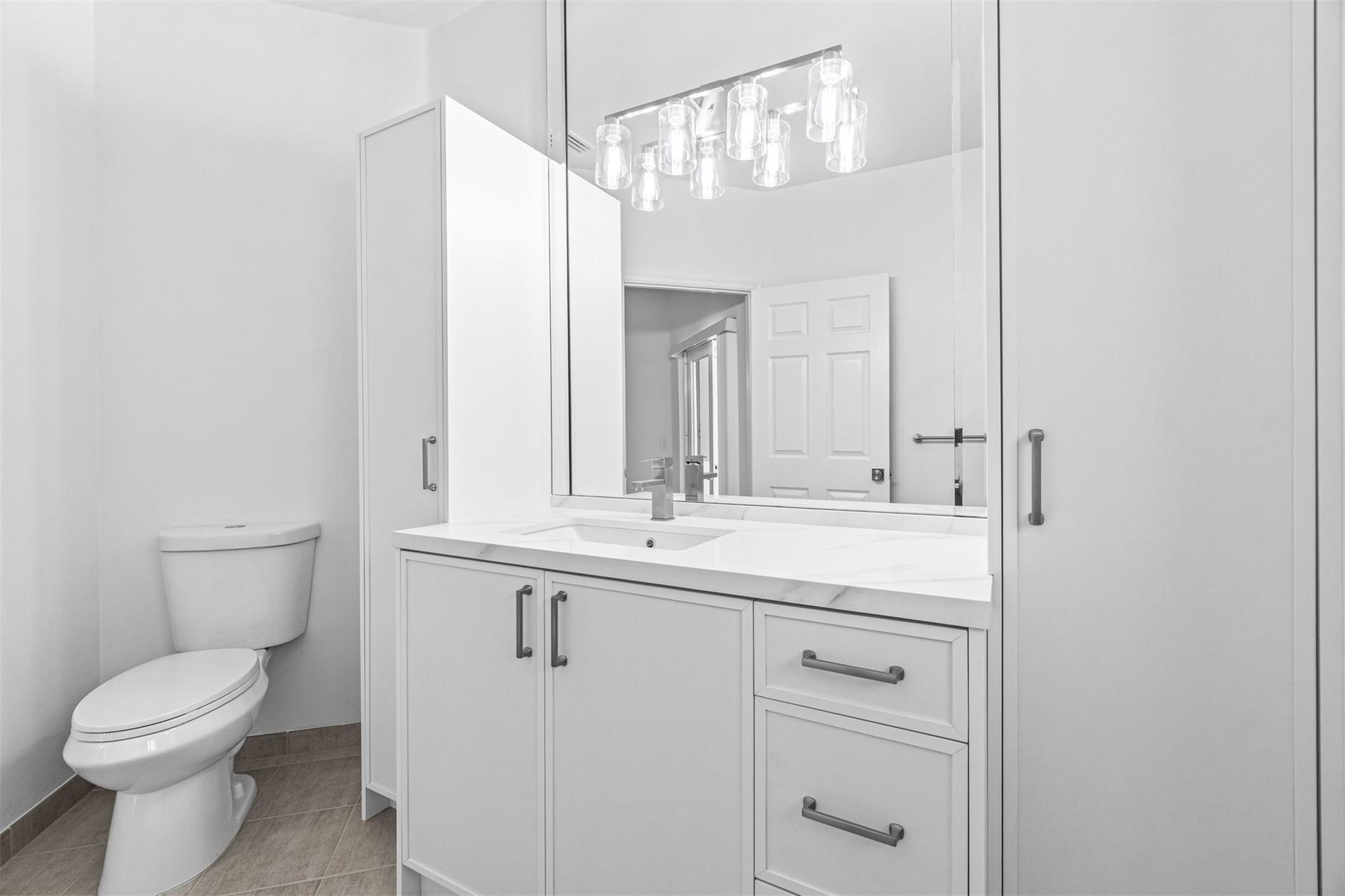 6510 Via Regina 6510