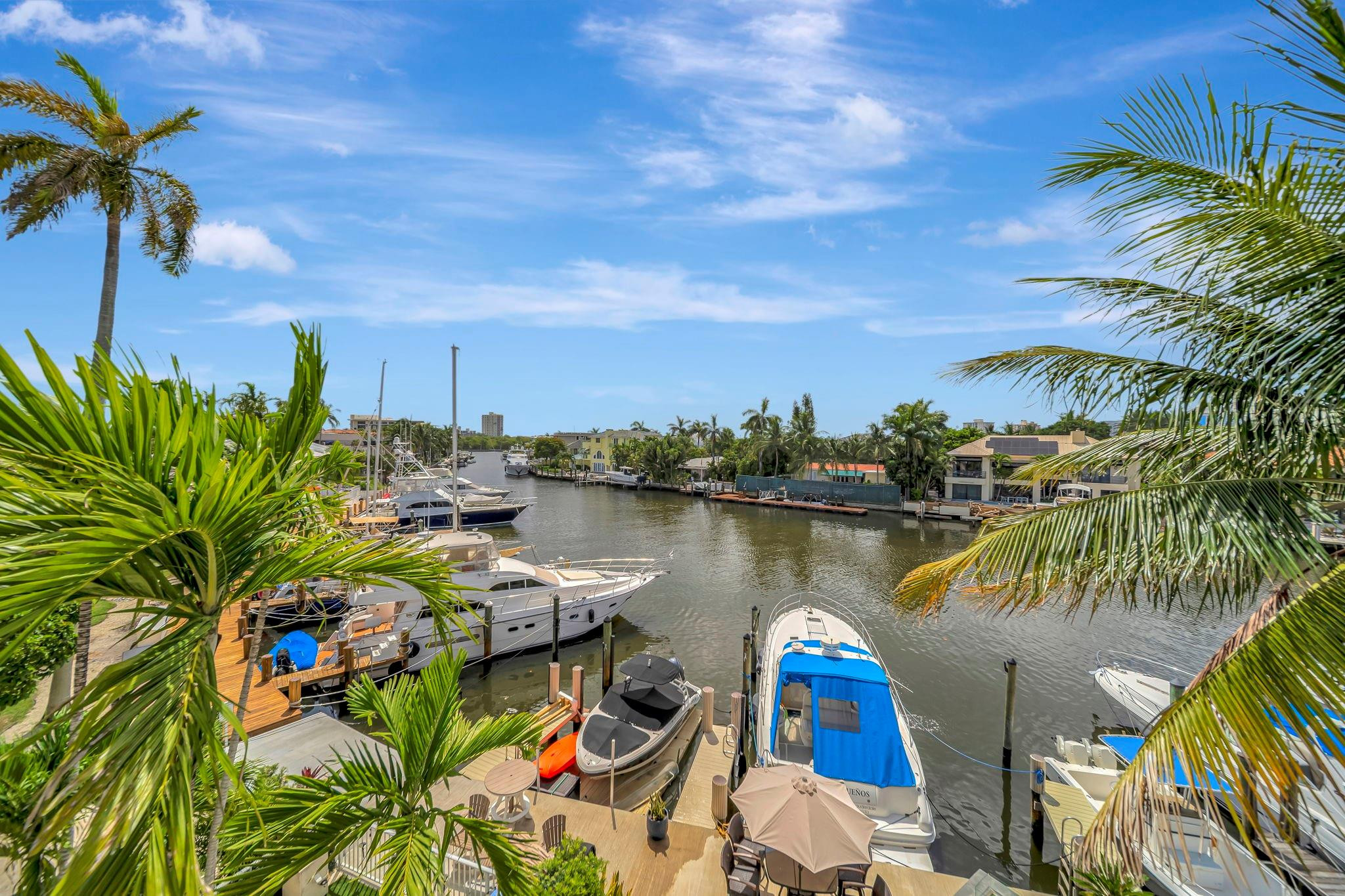 1368 BAYVIEW DR