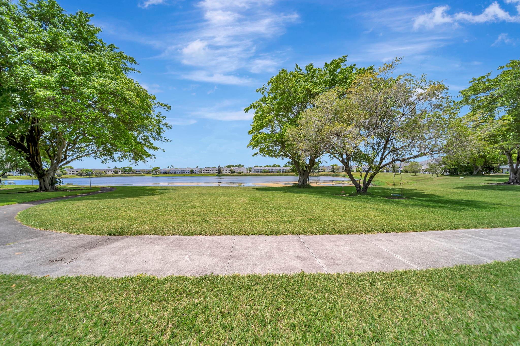 3461 NW 44th St 206