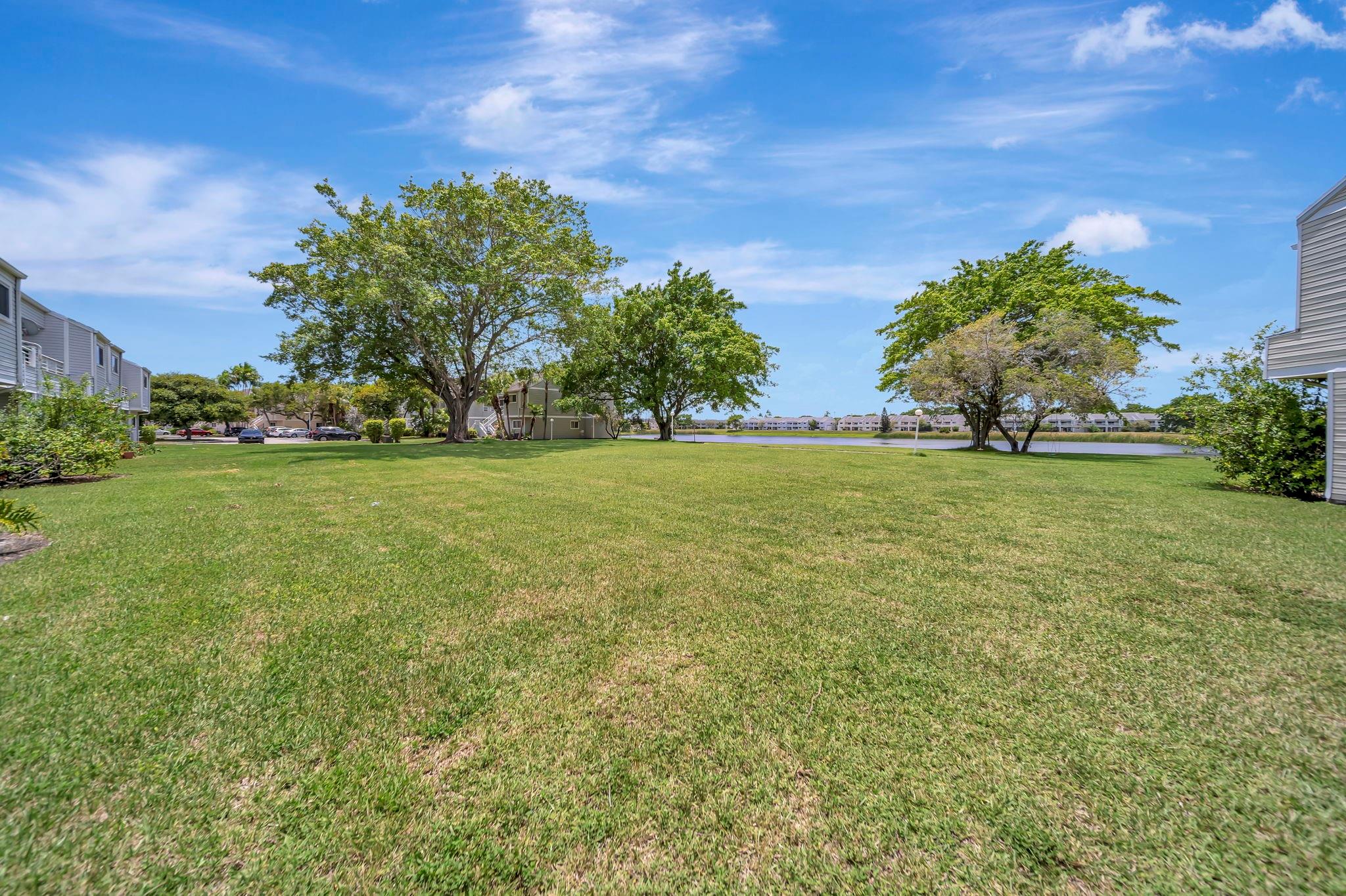 3461 NW 44th St 206