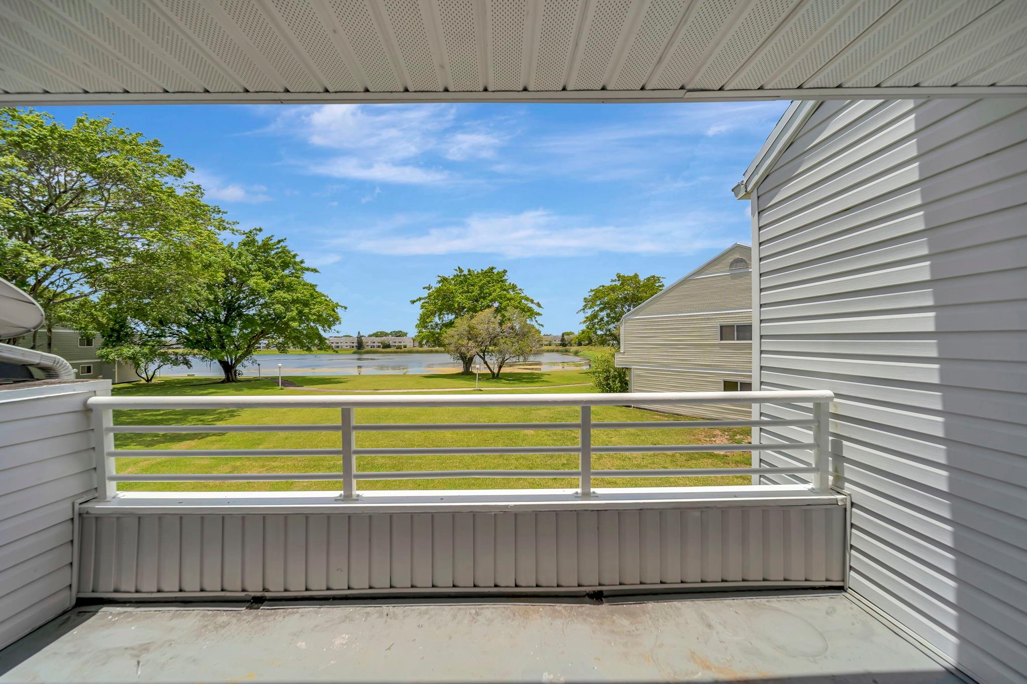 3461 NW 44th St 206