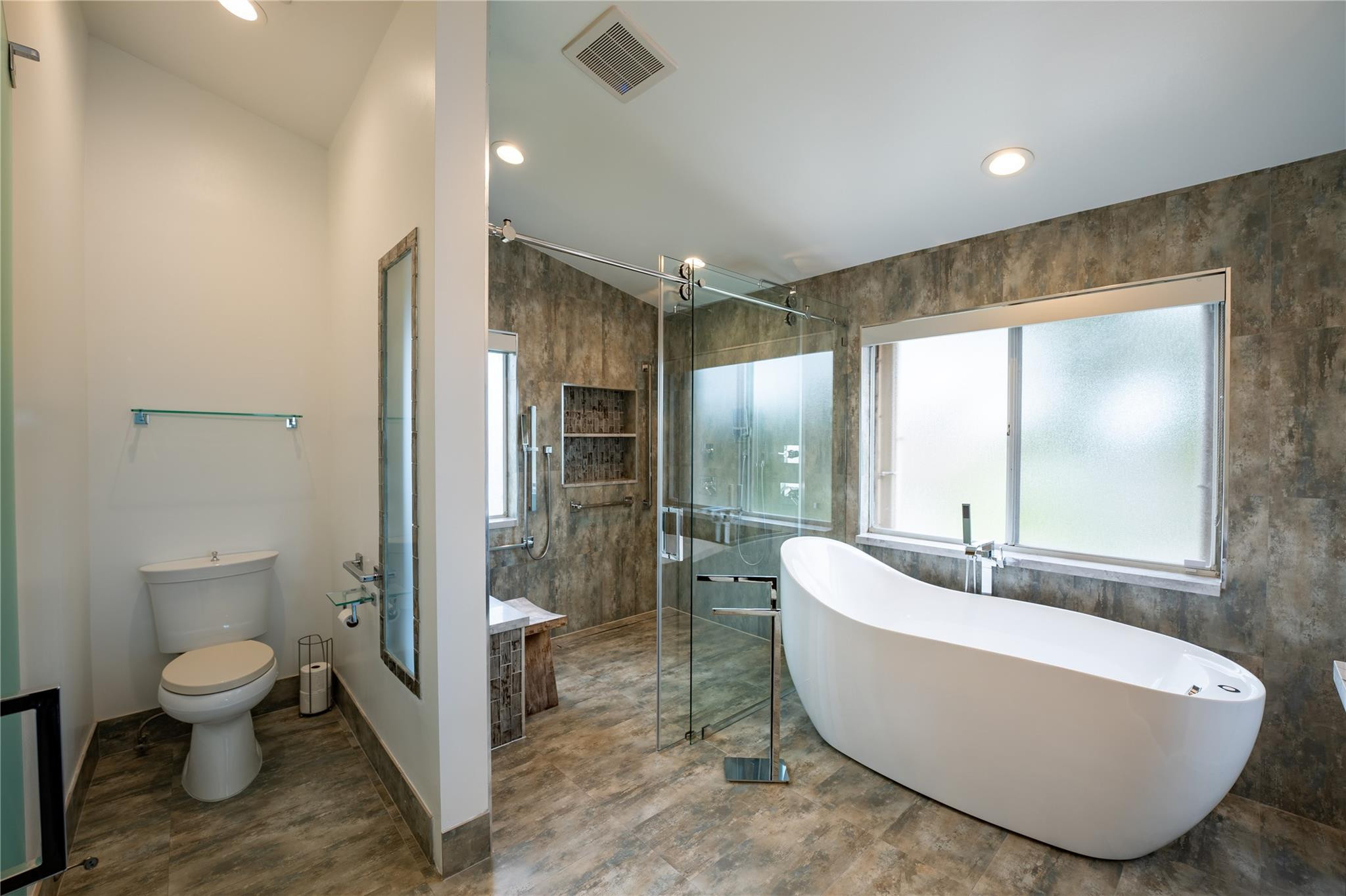10770 Fox Glen Dr