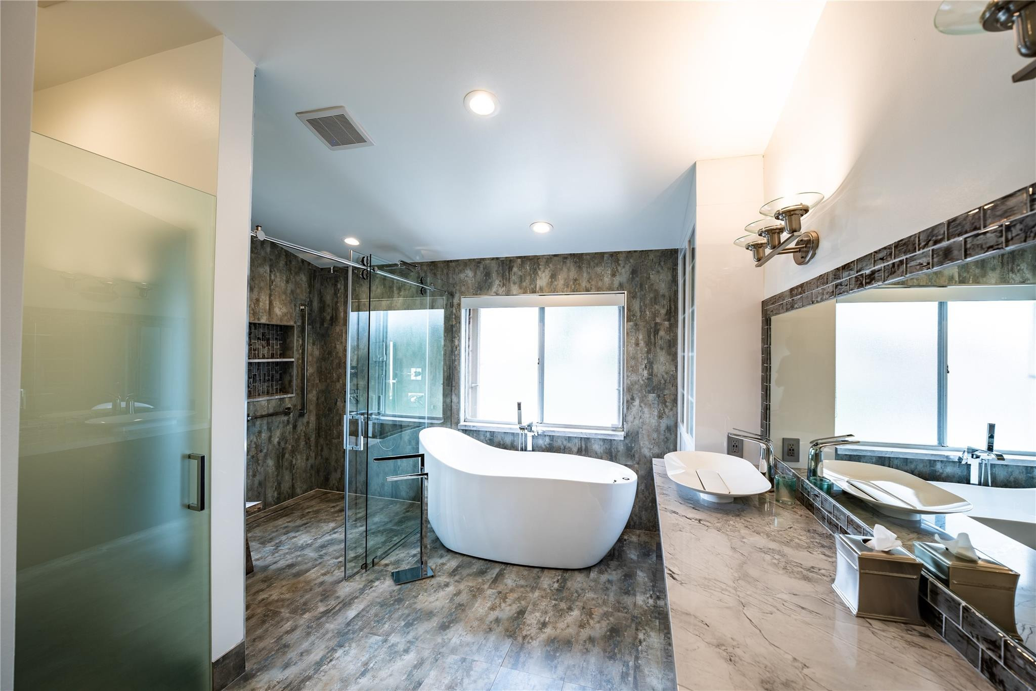10770 Fox Glen Dr
