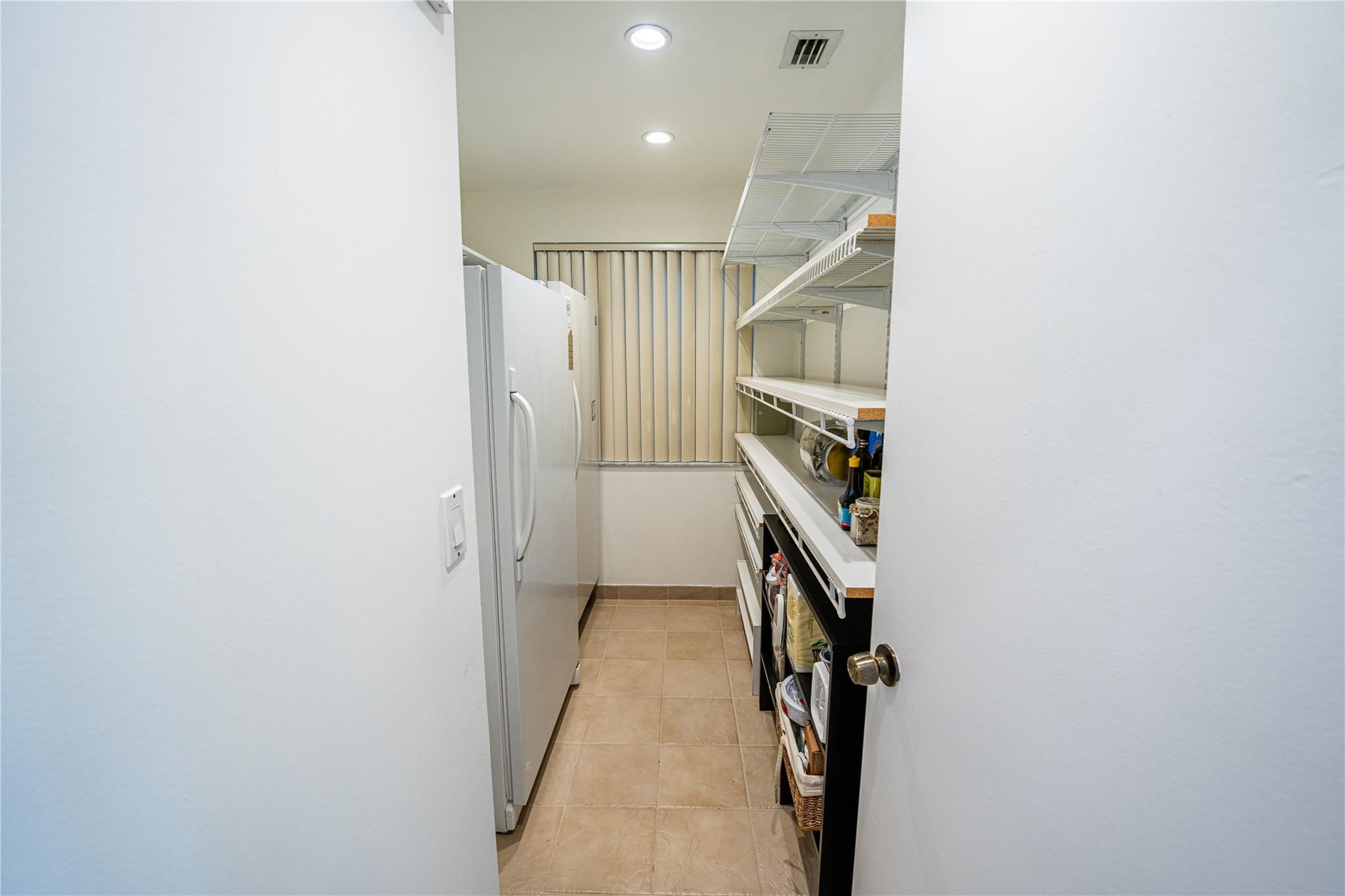 10770 Fox Glen Dr