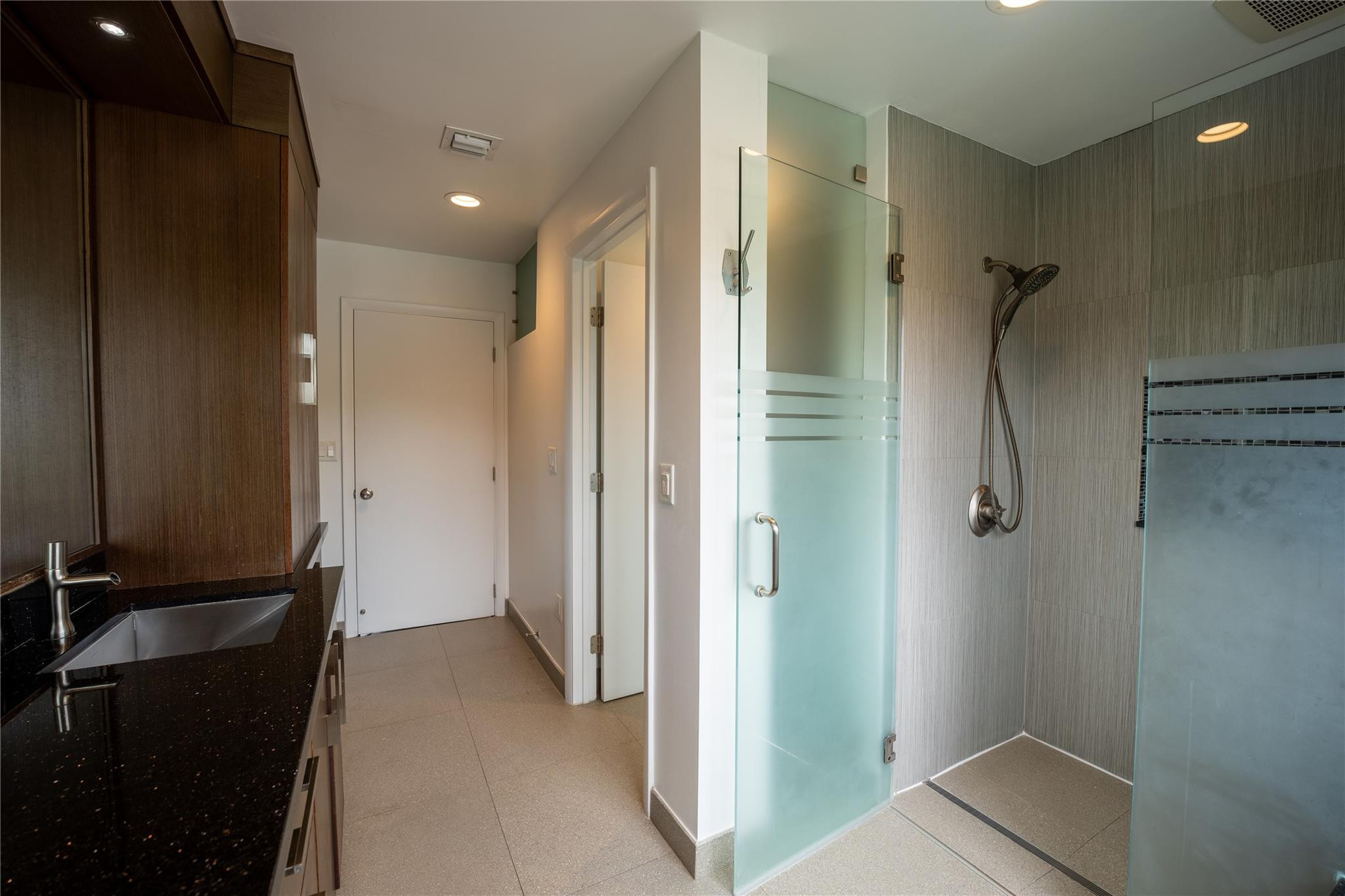 10770 Fox Glen Dr