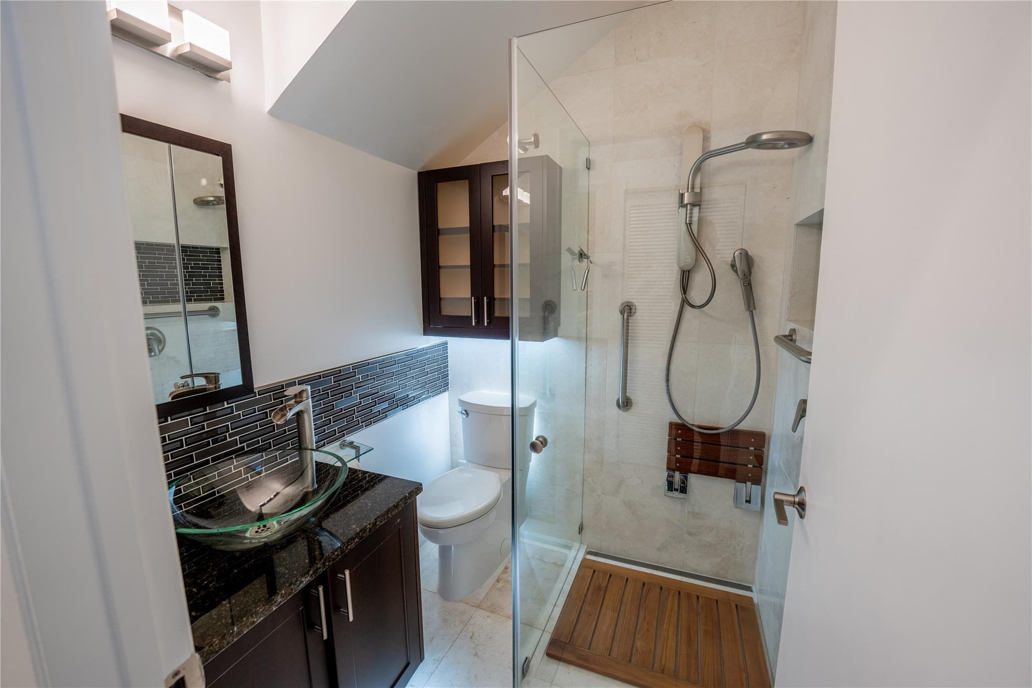 10770 Fox Glen Dr