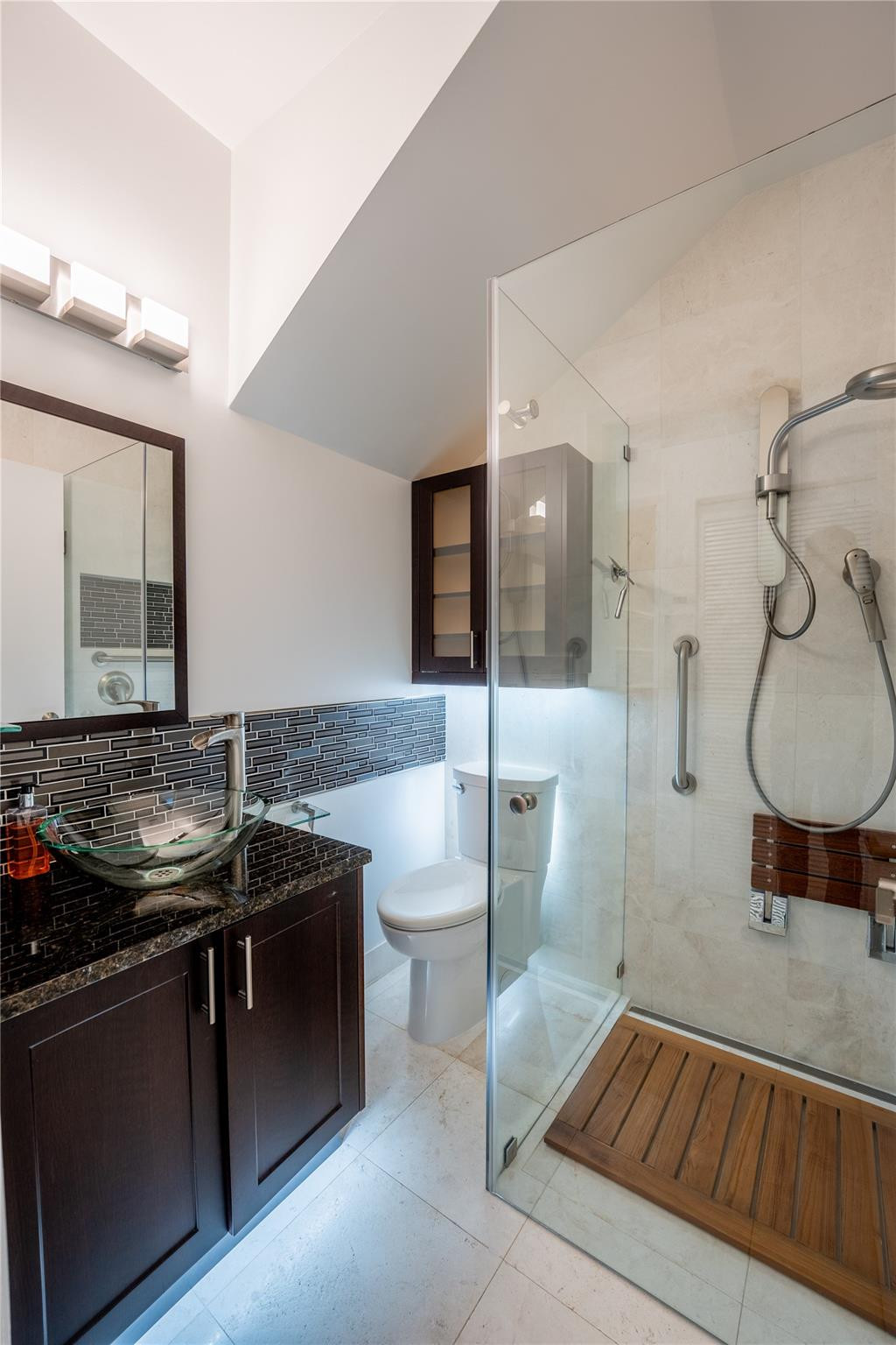 10770 Fox Glen Dr