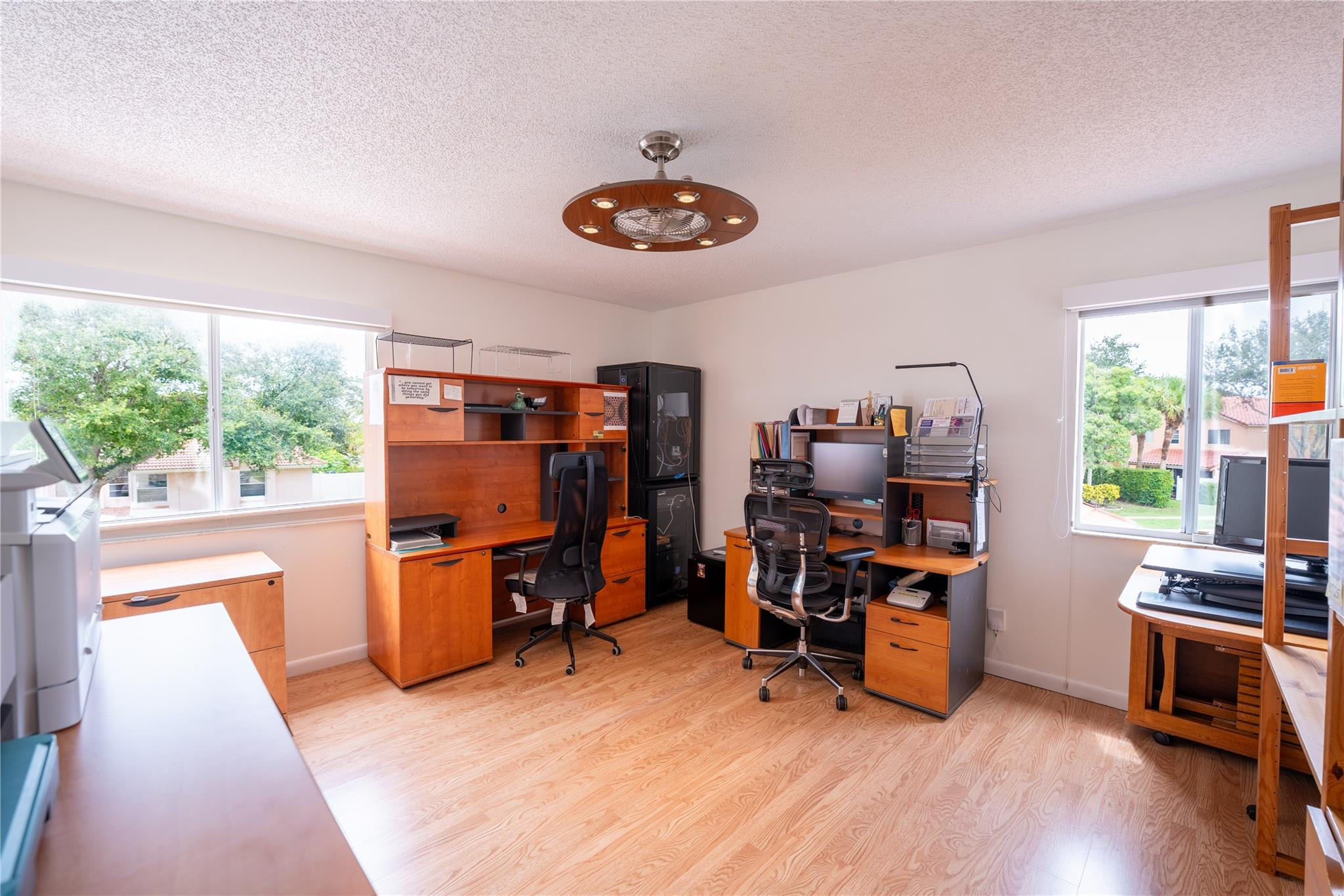 10770 Fox Glen Dr