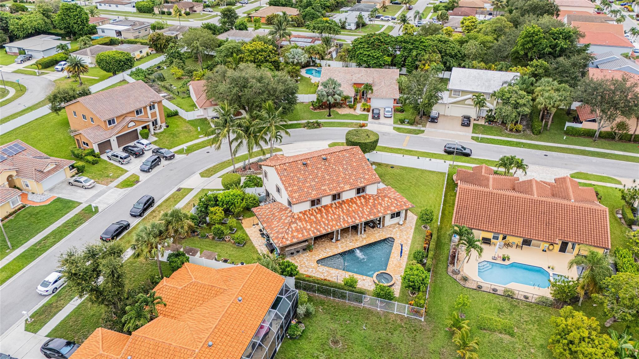 10770 Fox Glen Dr